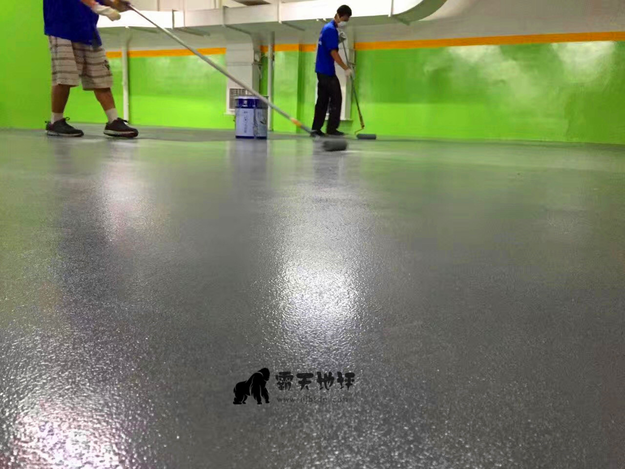 <strong>聚氨酯超耐磨地坪简介</strong>